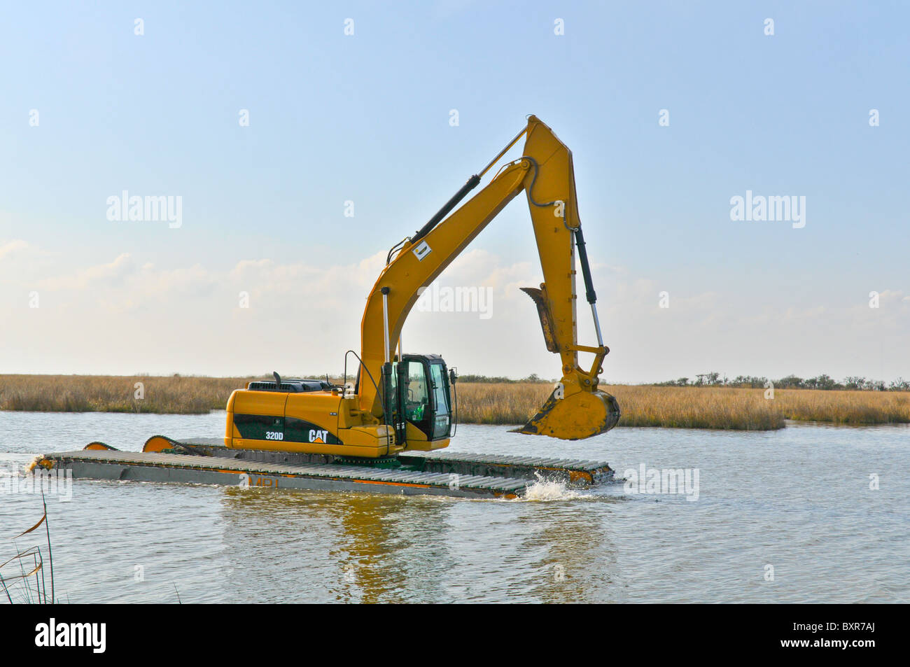 Schwimmende Bagger am Mississippi River Delta, New Orleans, Louisiana Stockfoto