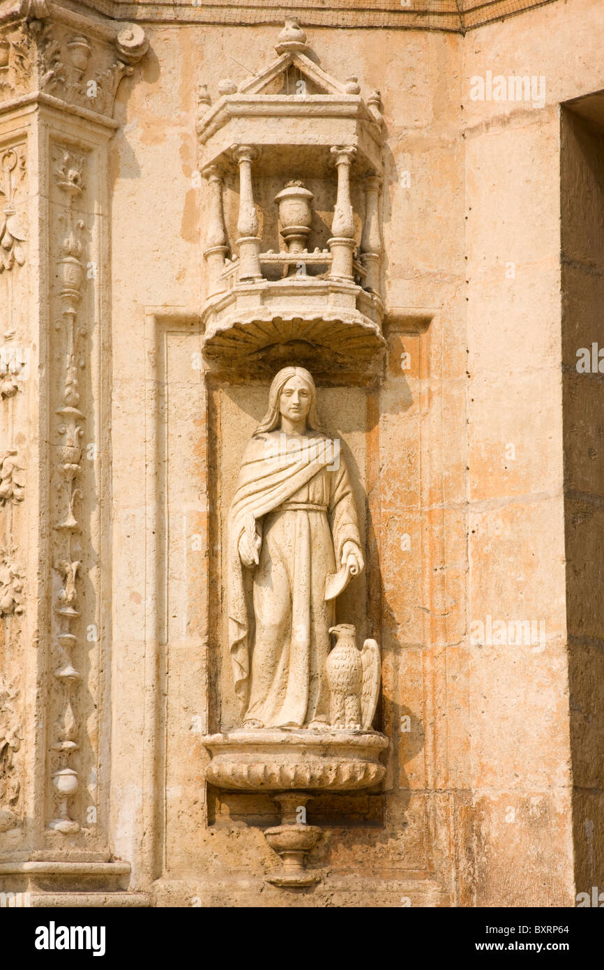 Dominikanische Republik, Santo Domingo, Cathedral Primada, Basrelief Stockfoto