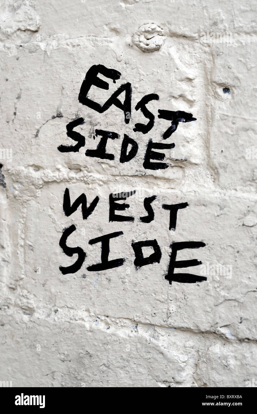 Graffiti auf eine Wand Westseite und Ostseite Stockfoto