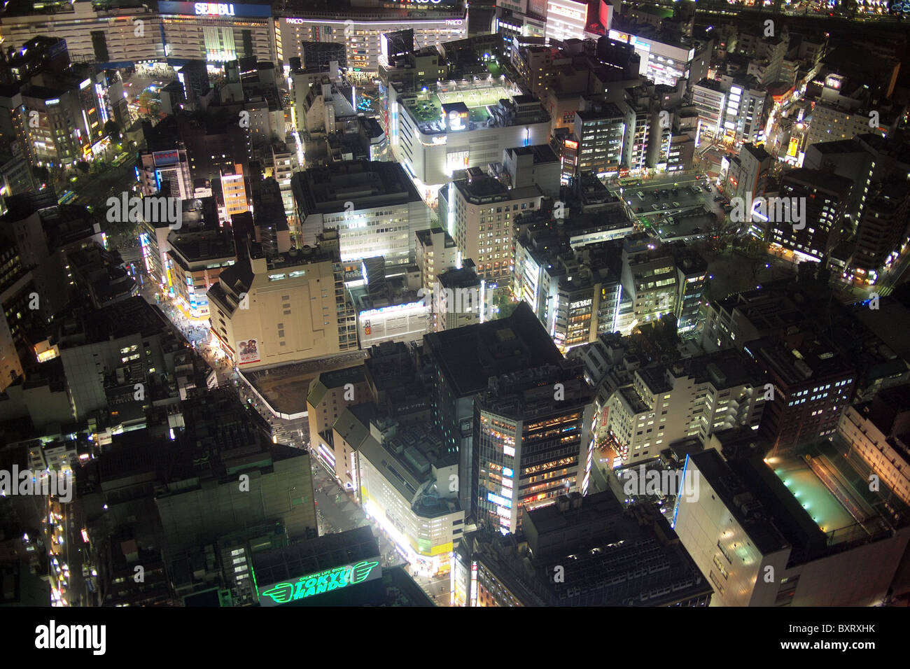 Luftaufnahme der Innenstadt von Tokio bei Nacht Stadt in Japan Stockfoto