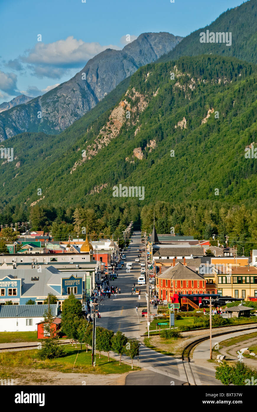 Broadway Street laufen durch Skagway, Alaska Stockfoto