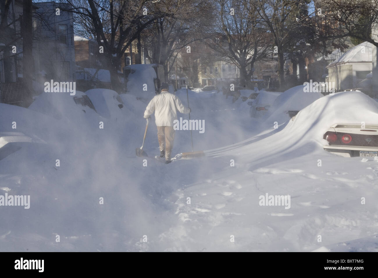 Starker Schnee und Wind schlossen New York City am ersten Tag des Winters 2010 ab. Brooklyn-Viertel. Stockfoto