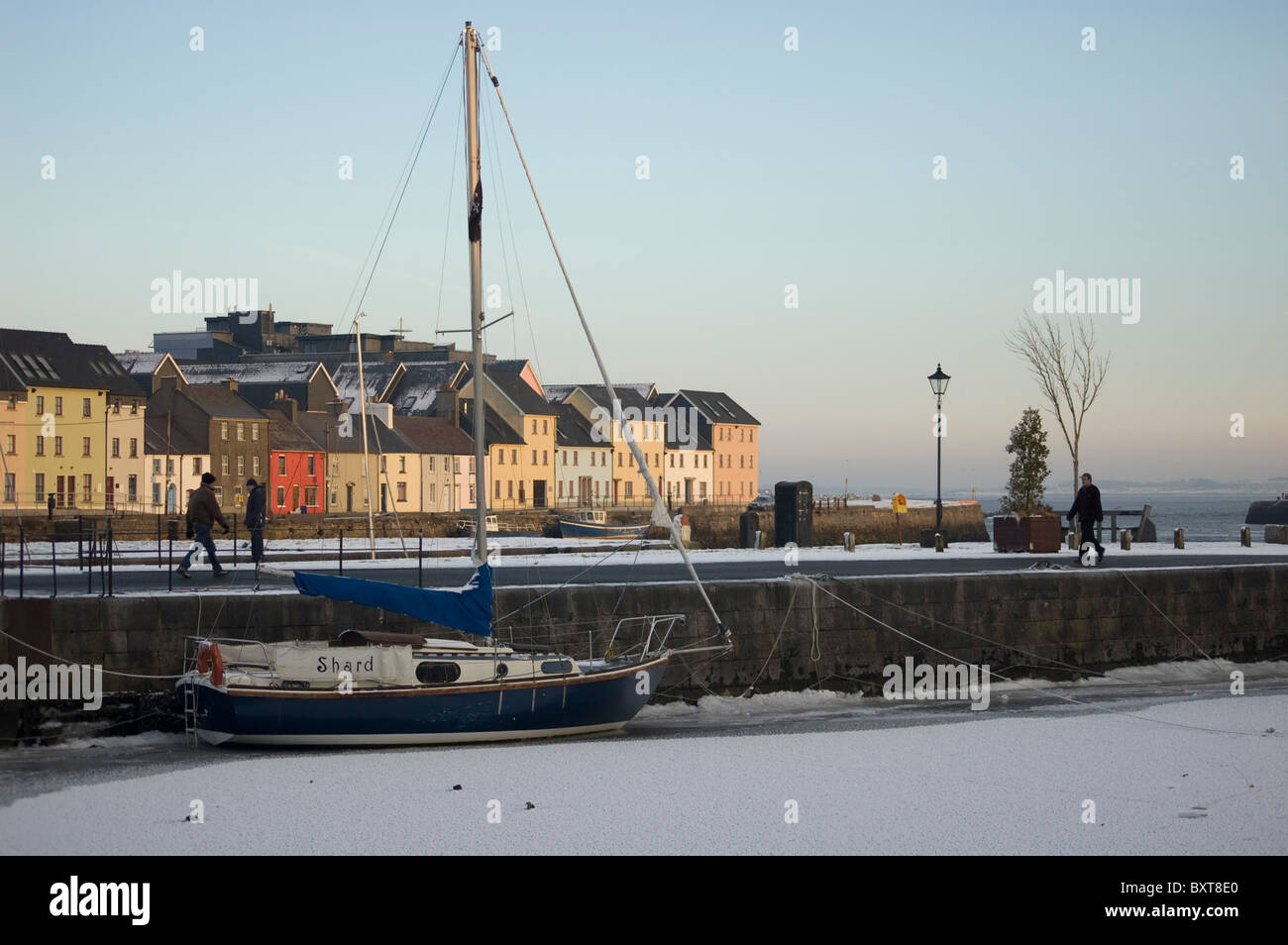 Claddagh Quay, Galway am Weihnachtstag, 2010 Stockfoto