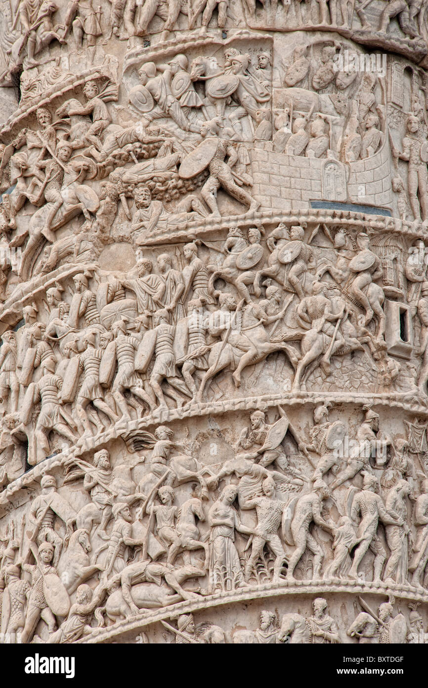 Detailspalte von Marcus Aurelius, Platz Piazza Colonna, Rom, Latium, Italien, Europa Stockfoto