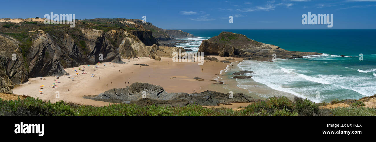Portugal, Alentejo Costa Vicentina Westküste, Strand in Zambujeira Mar Stockfoto