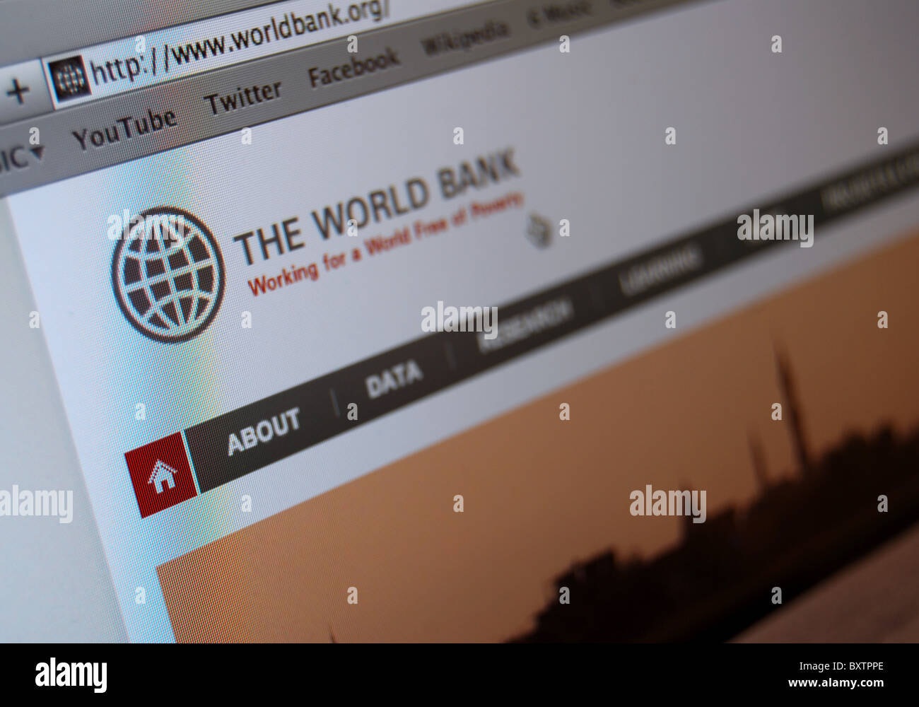 Ein Foto-Illustration der Welt Bank Website Stockfoto