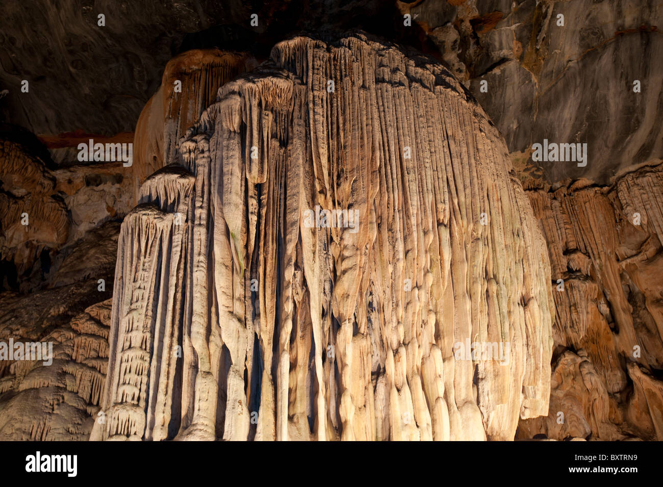 Die Cango Caves in den Ausläufern der Swartberg Mountains in der Nähe von Oudtshoorn, Western Cape, Südafrika Stockfoto