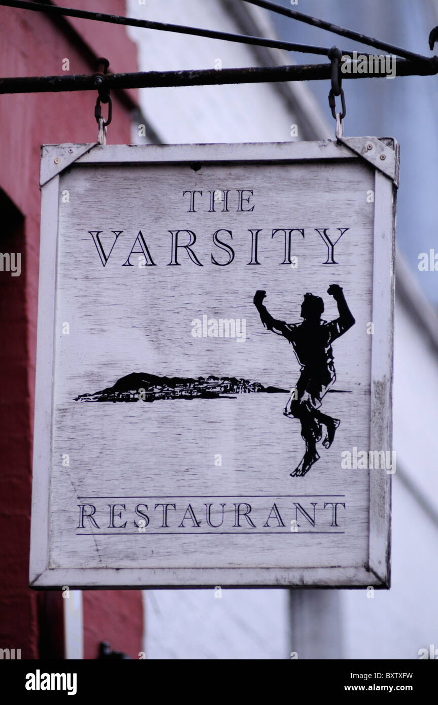 Die Varsity Restaurant Schild, St Andrews Street, Cambridge, England, Uk Stockfoto