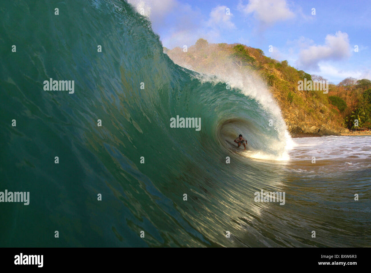 Brasilien (Nordostregion): Surfen Stockfoto