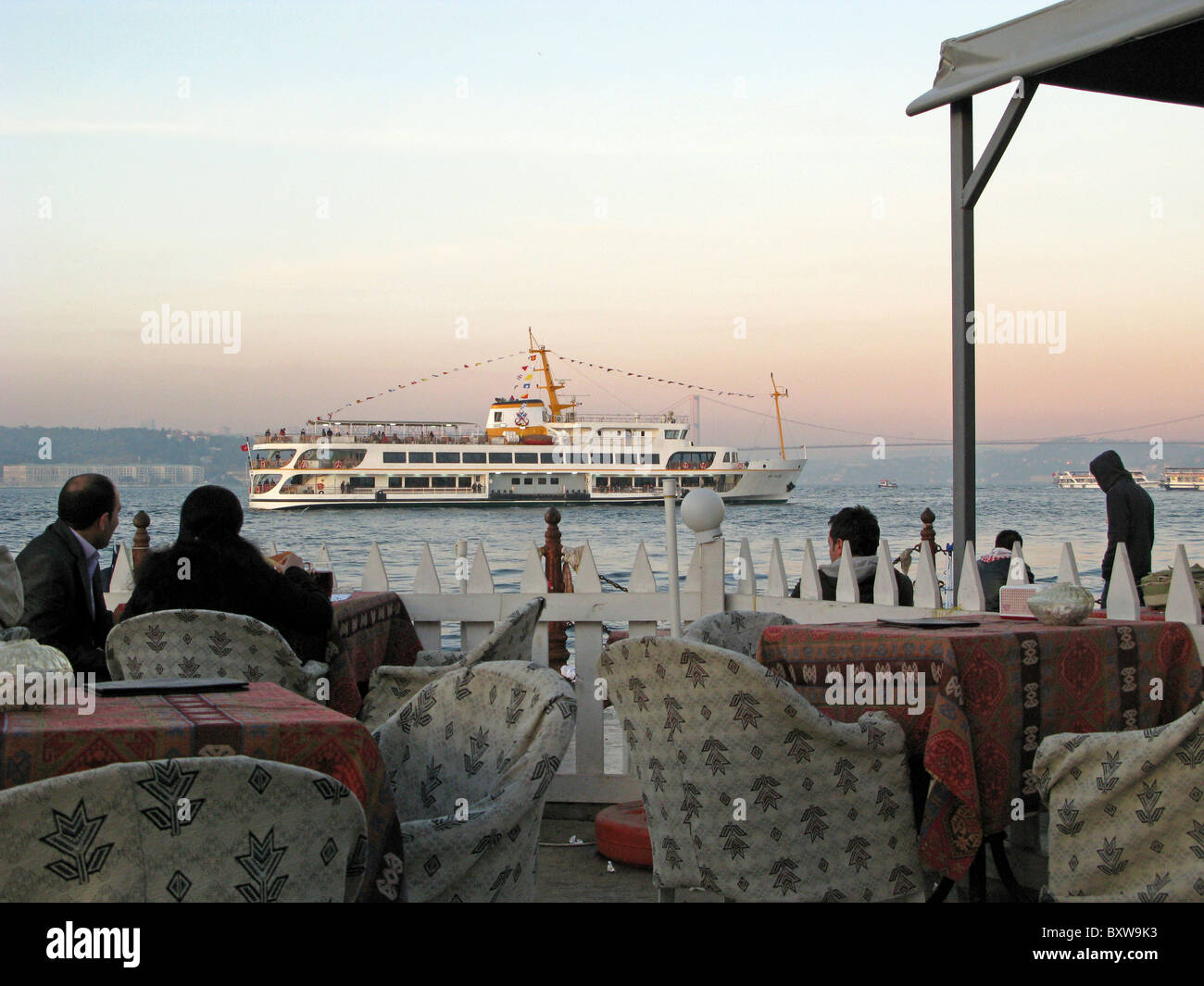 Türkei, Istanbul: Blick auf den Bosporus Stockfoto