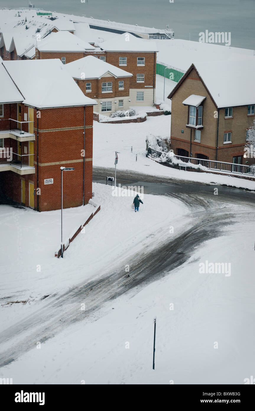 Frühen Winterschnee fallen. Stockfoto