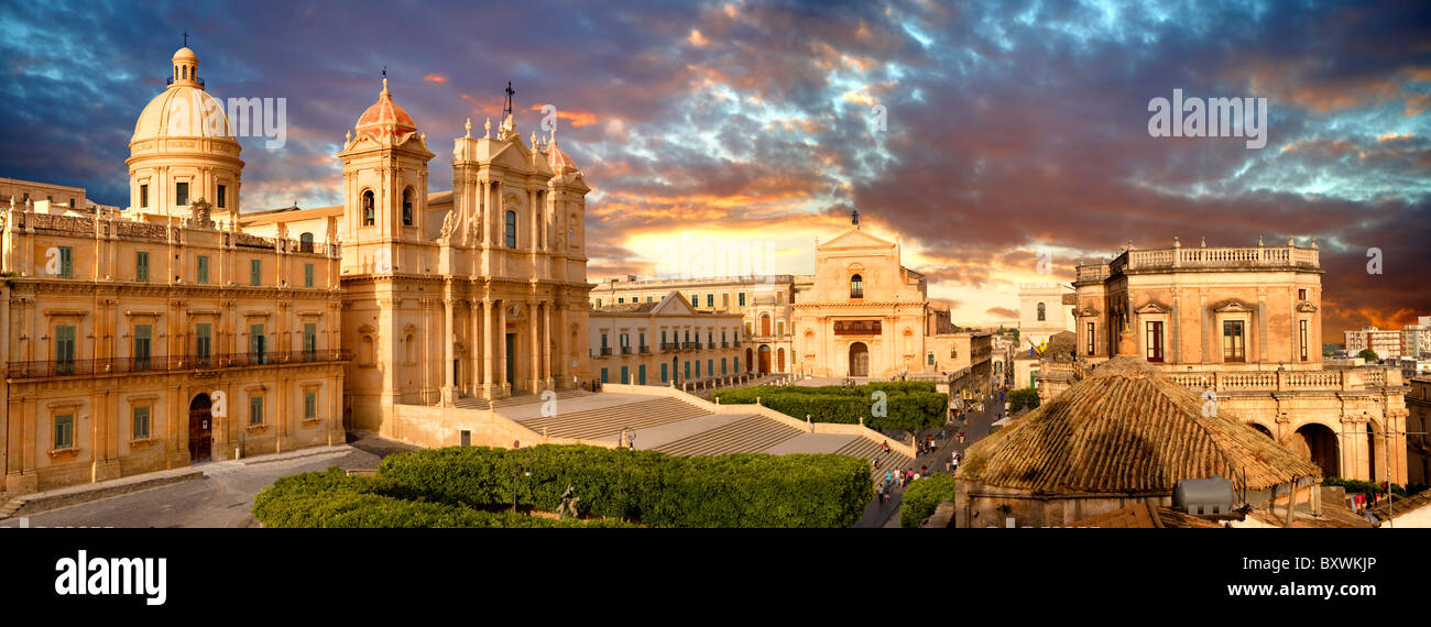 Restaurierte barocke Kathedrale San Nicolo - Noto, Sizilien Stockfoto