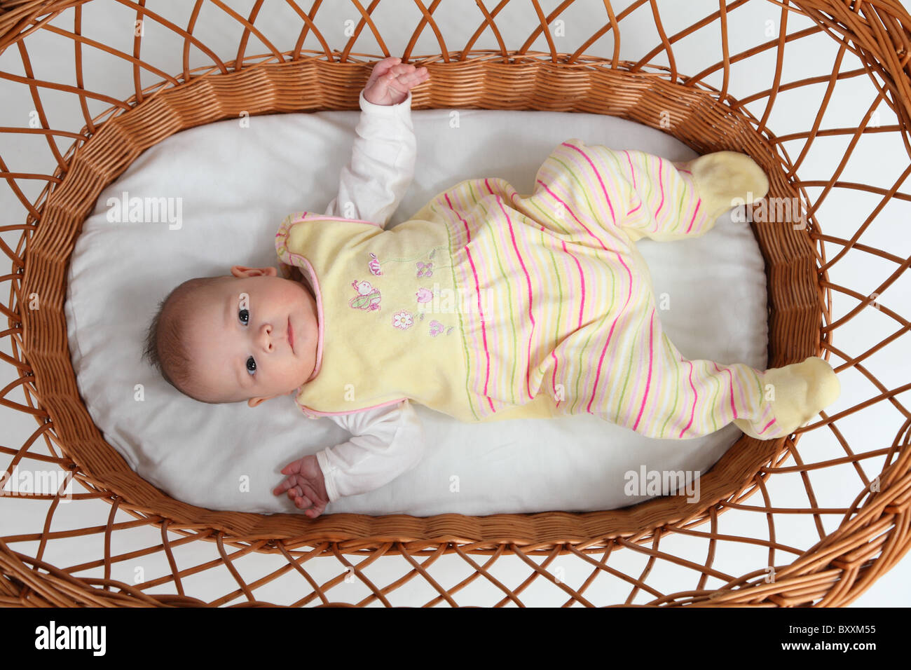 Baby in Wiege Stockfoto