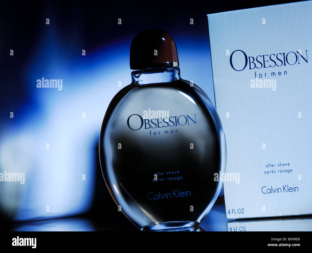 Calvin Klein Parfum, Geruch, Stilleben, Duft, Lifestyle Calvin Klein modern Stockfoto