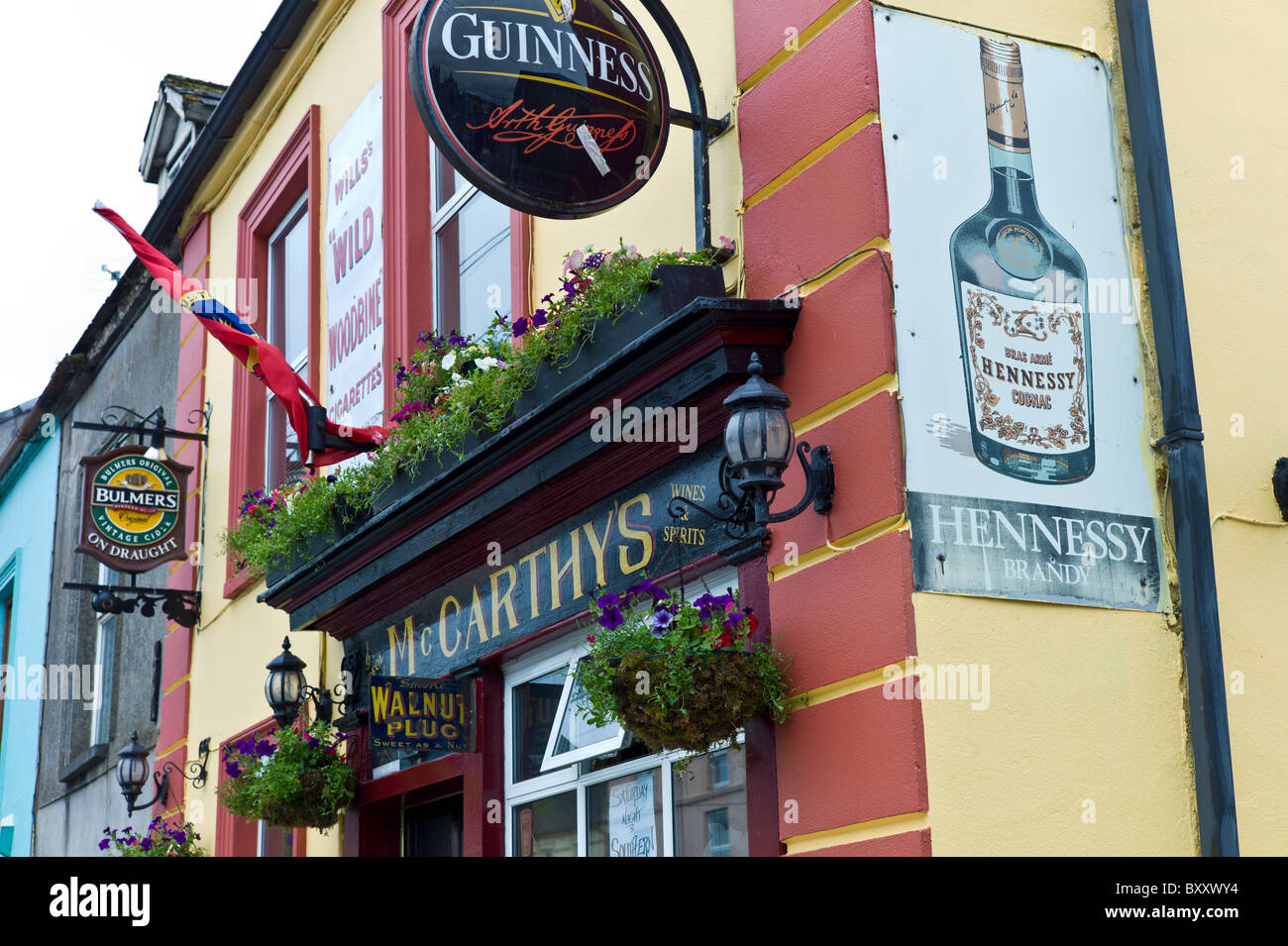 McCarthys Bar in Buttevant, County Cork, Irland Stockfoto