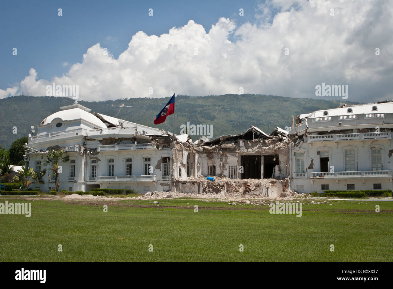 Der Präsidenten Palast von Haiti wurde im Jahr 2010 in ein massives Erdbeben zerstört. Stockfoto