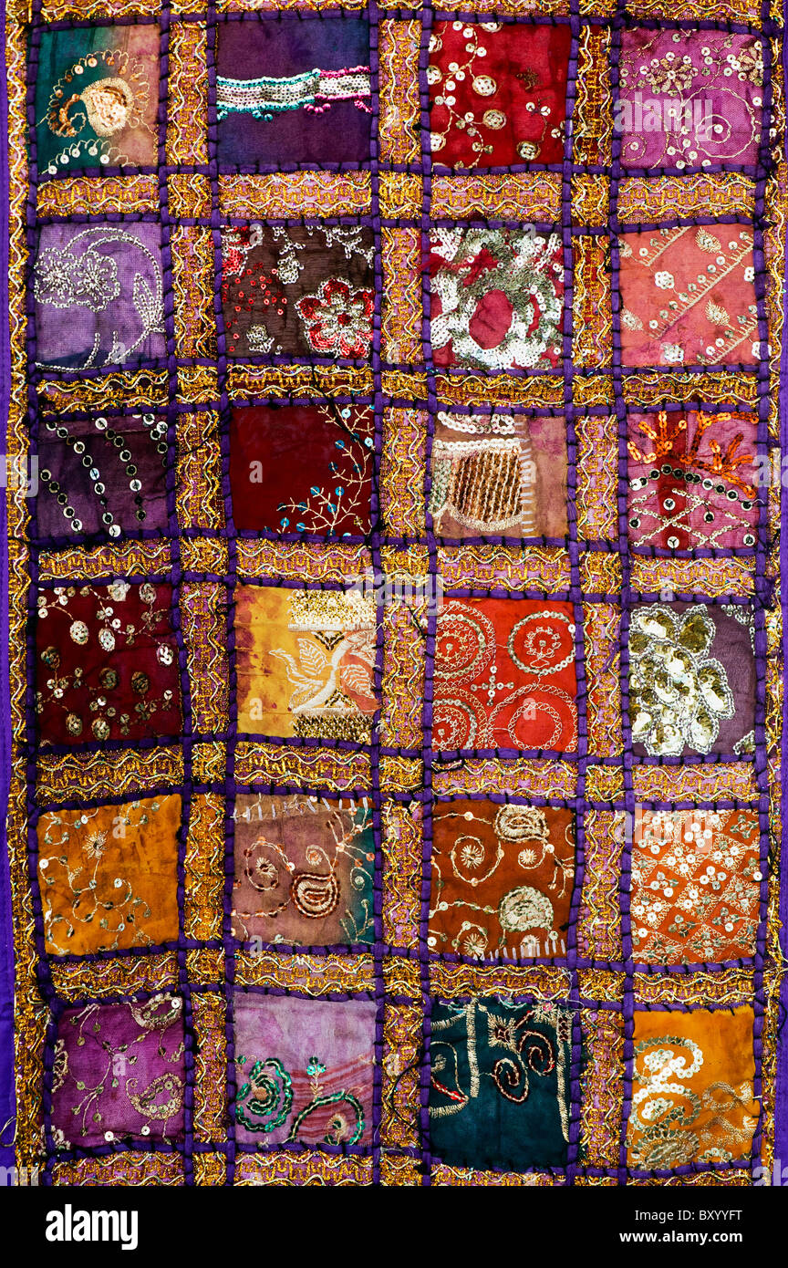 Indische Textil- gestickte Wandbehang Muster. Andhra Pradesh, Indien  Stockfotografie - Alamy