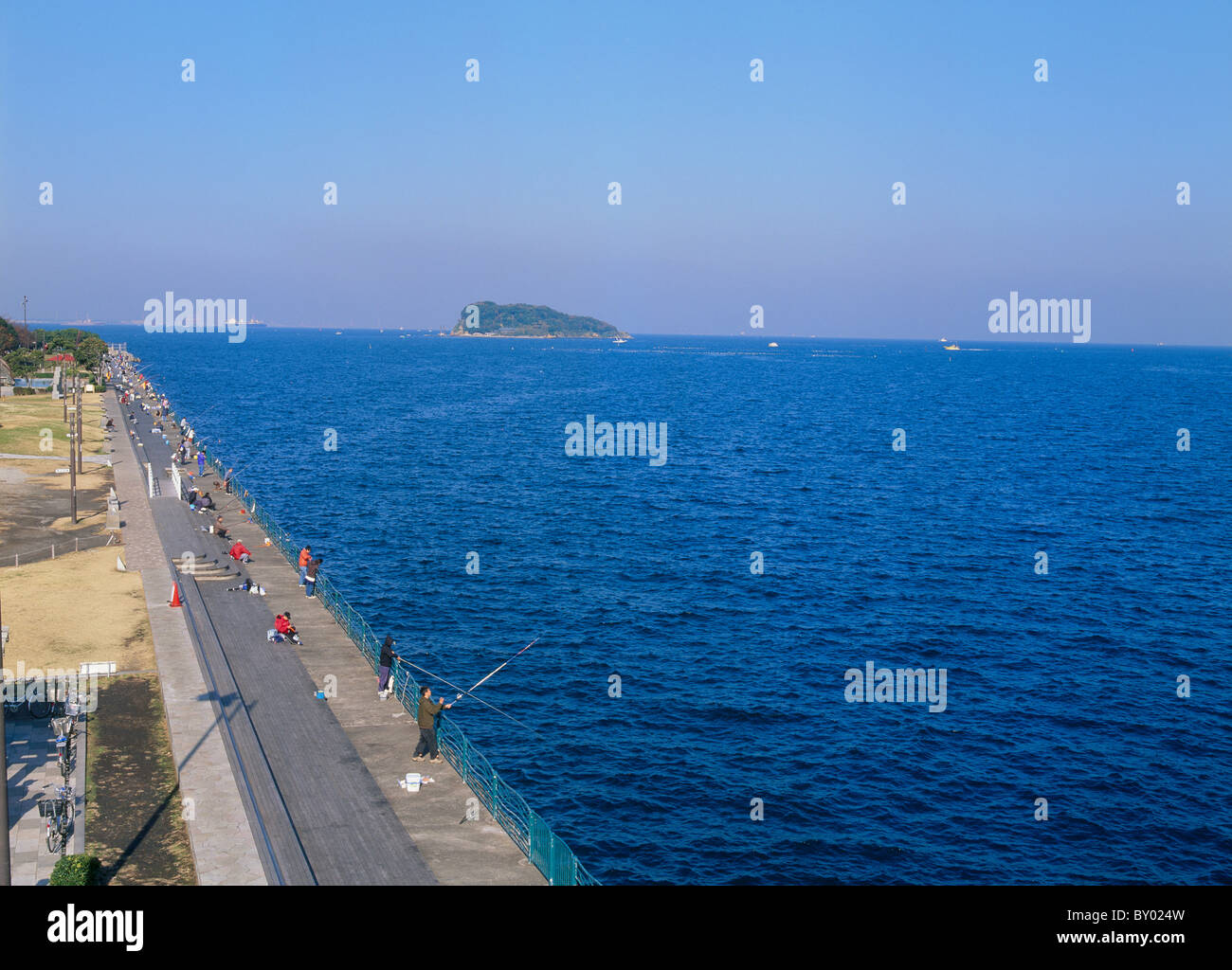 Monkey island yokosuka Fotos und Bildmaterial in hoher Auflösung Alamy