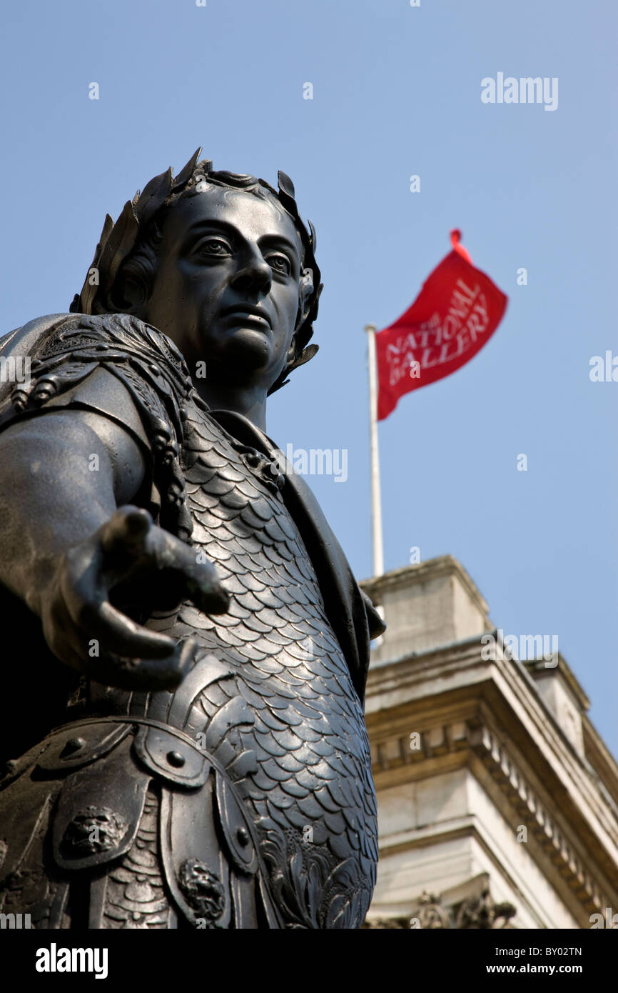 Detail der Statue und Flagge der National Gallery Stockfoto