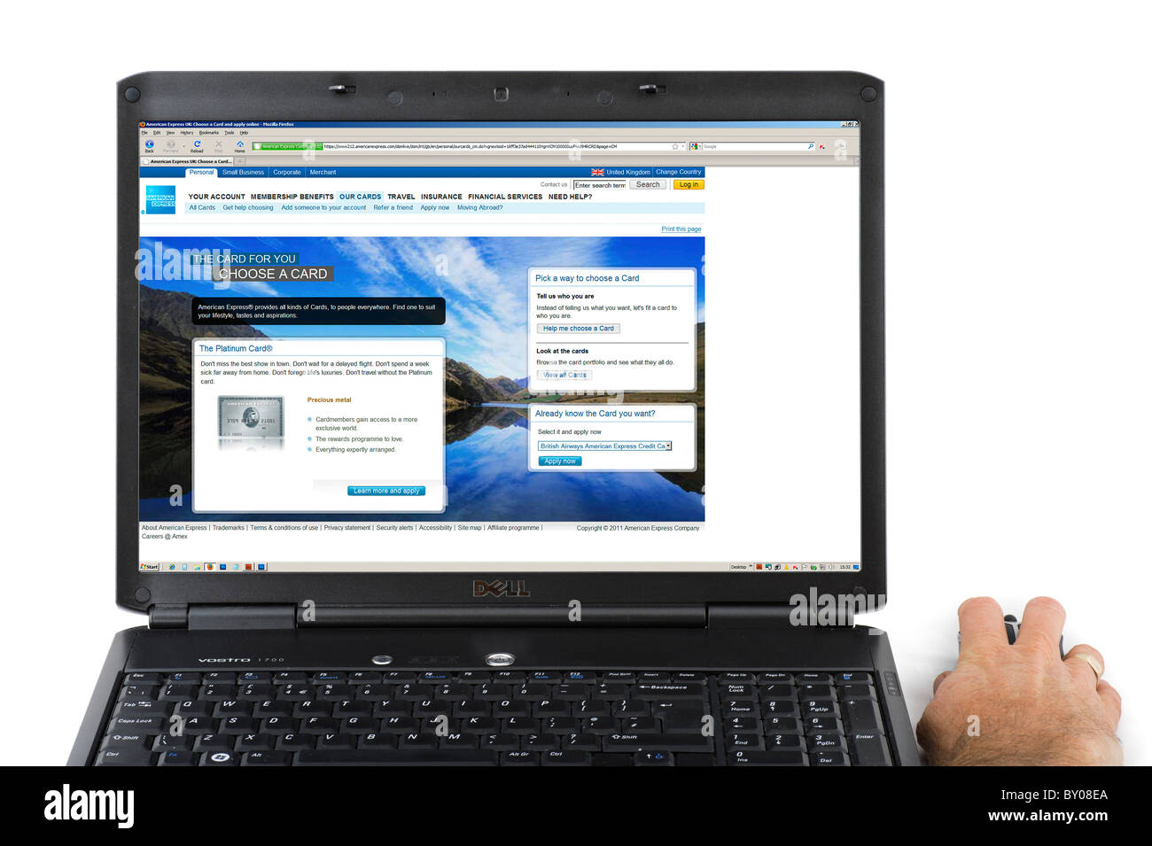 Durchsuchen der American Express Website auf einem Laptop-Computer, UK Stockfoto