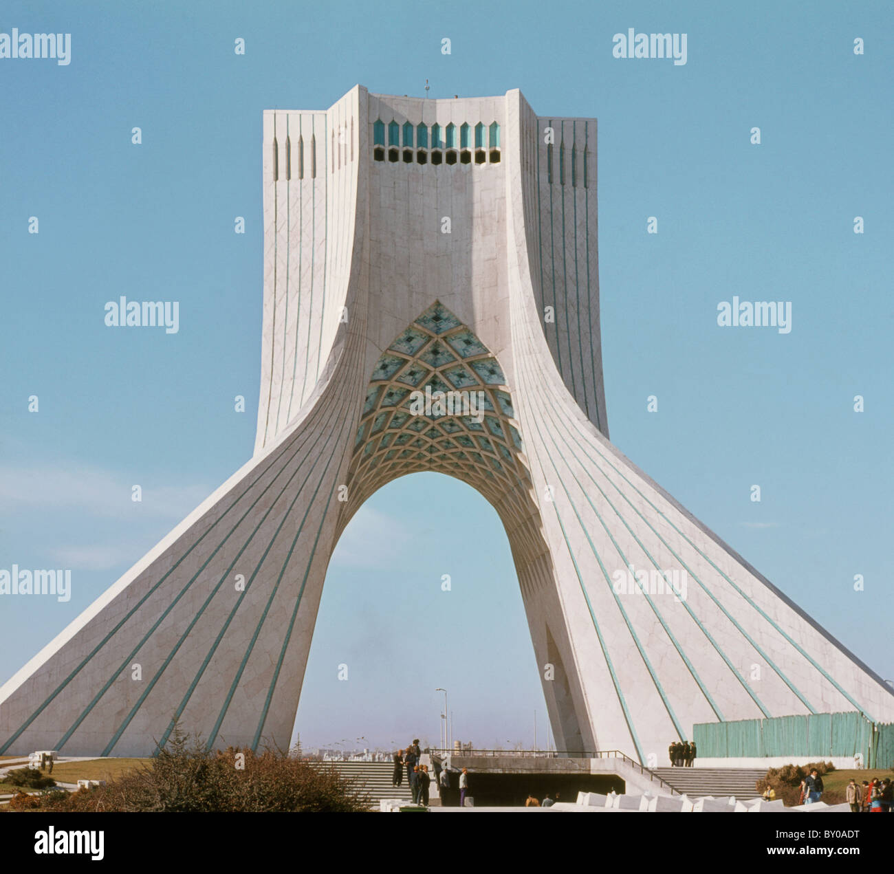 Iran Teheran Azadi-Turm, im Jahr 1973, als es der Shahyad-Turm war genommen Stockfoto
