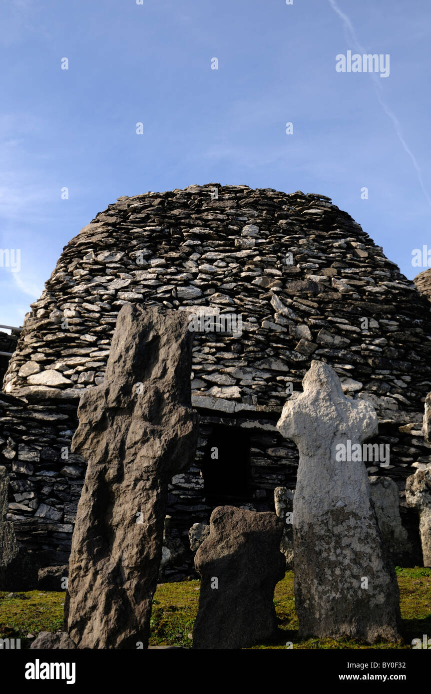 Skellig Michael alten keltischen Siedlung klösterlichen Insel island County Kerry Irland Hermitage Bienenstock Hütten Gräber Grab Kreuz Stockfoto