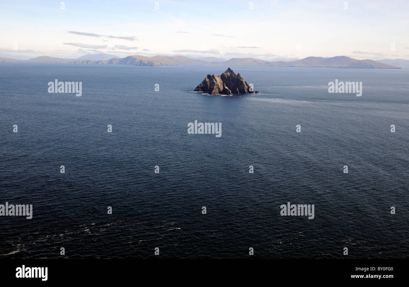 Little Skellig isolierten pyramidenförmige Insel Felsvorsprung Tölpelkolonie Stockfoto