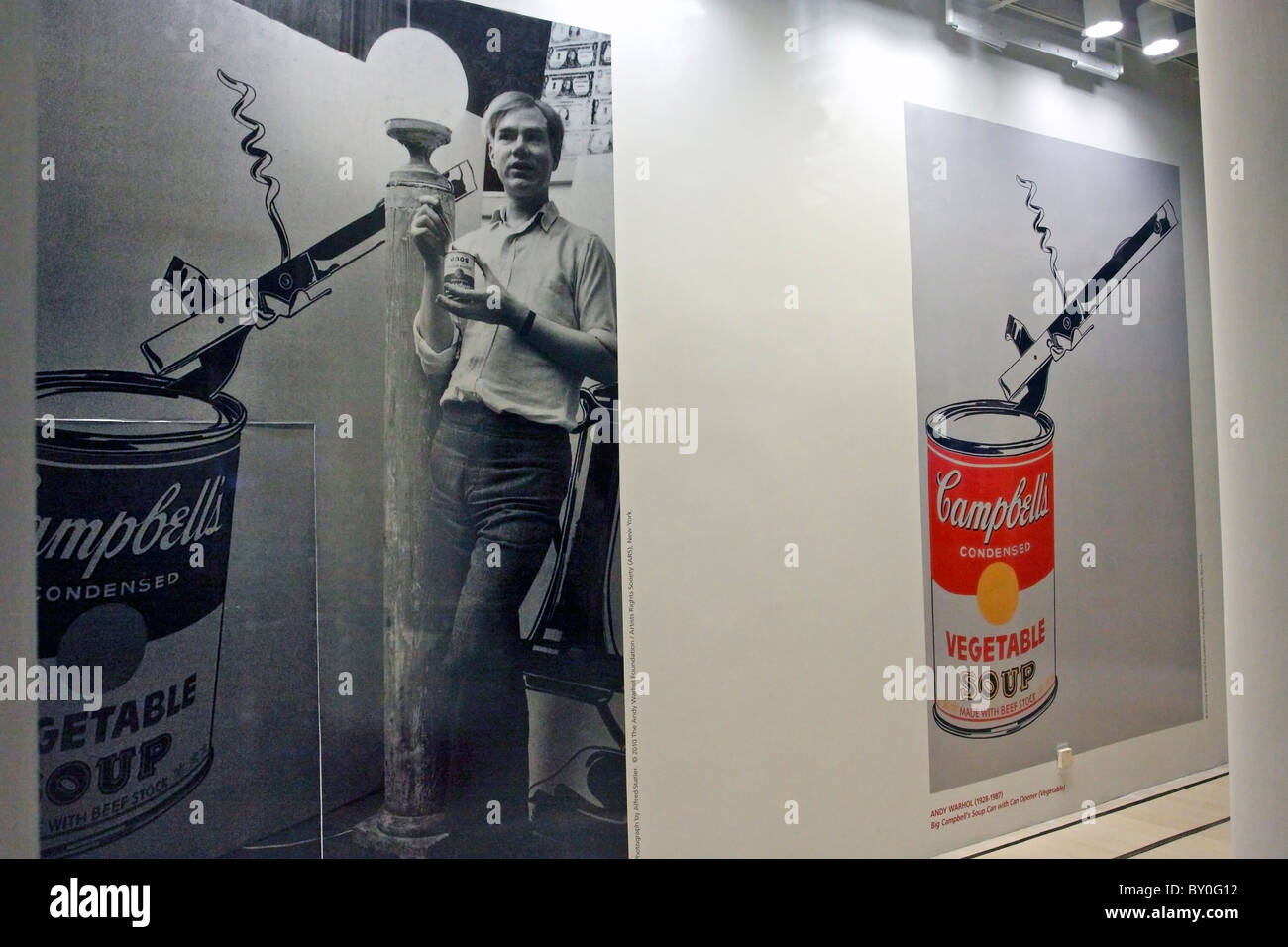 Andy Warhol Ausstellung im Auktionshaus Christie's, Manhattan, New York City Stockfoto