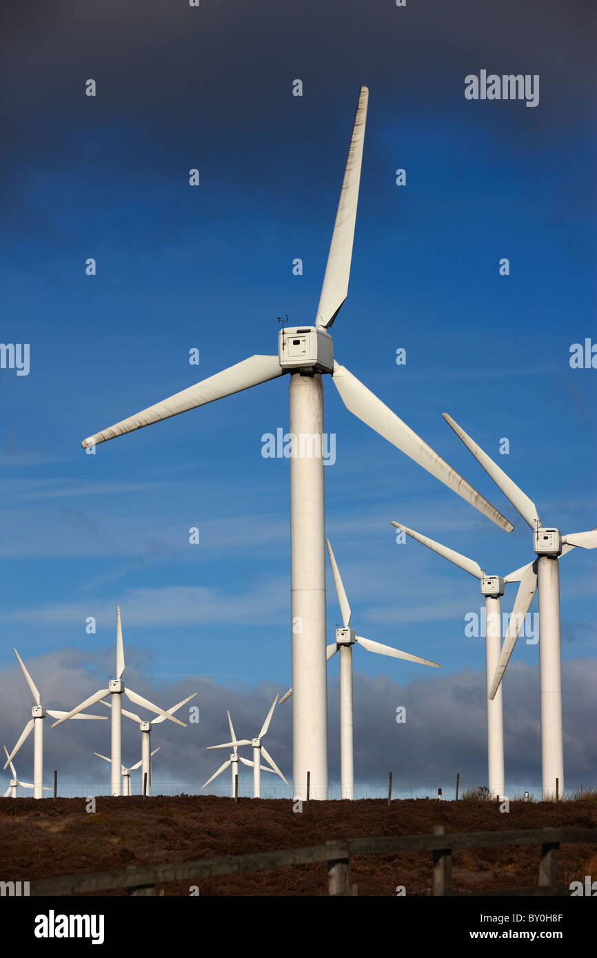 Ovenden Moor Windpark in Halifax West Yorkshire 23 Windturbinen Stockfoto