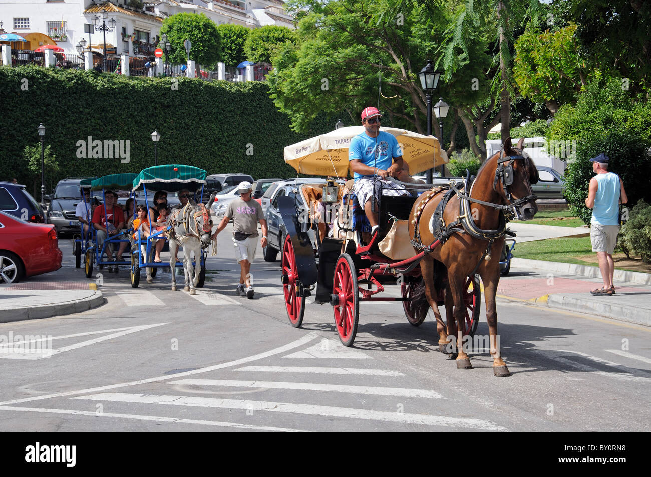 Pferdekutsche und Esel-Wanderweg, Mijas Costa Del Sol, Provinz Malaga, Andalusien, Spanien, Westeuropa. Stockfoto