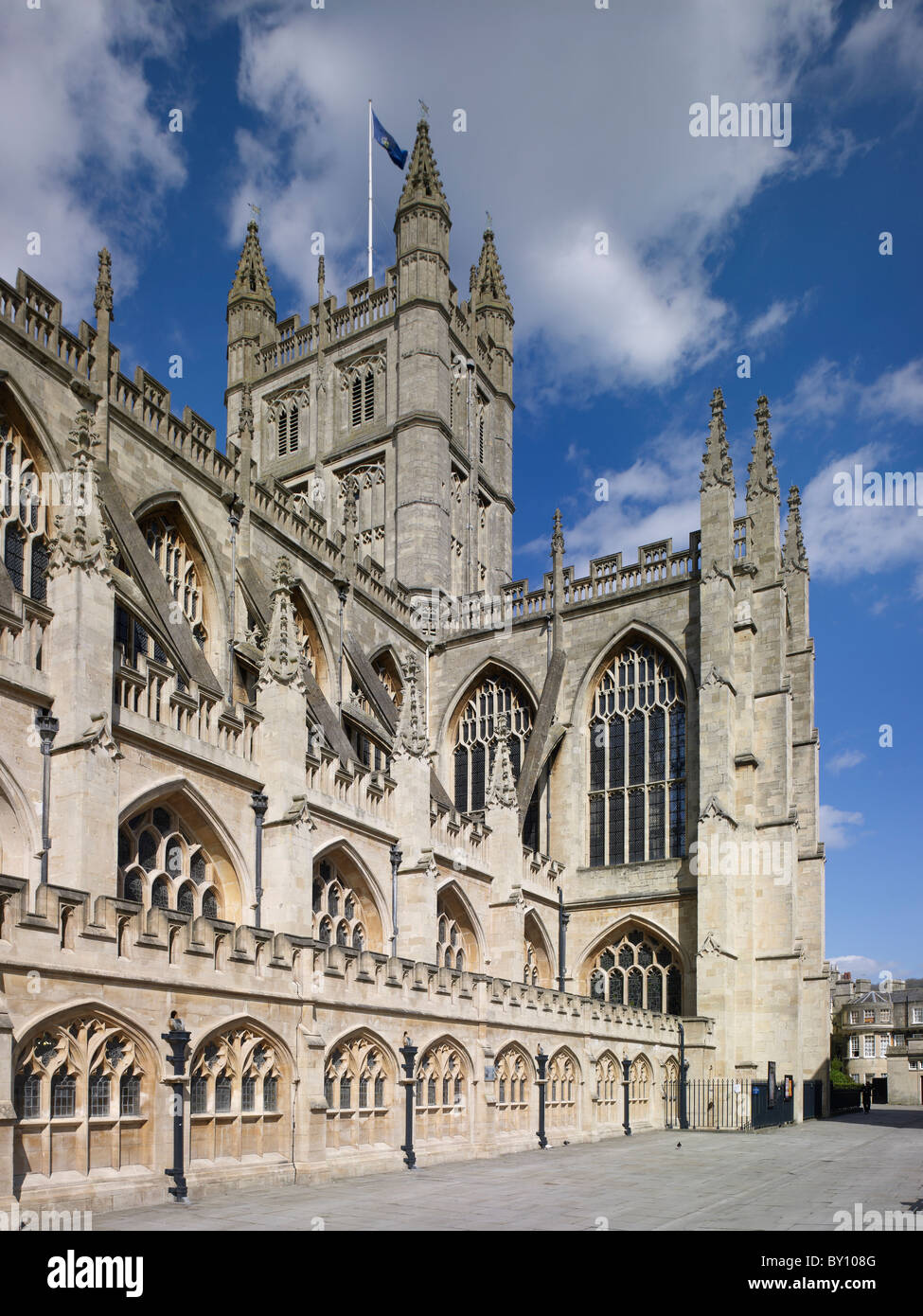 Bath Abbey, Südfassade und Turm Stockfoto