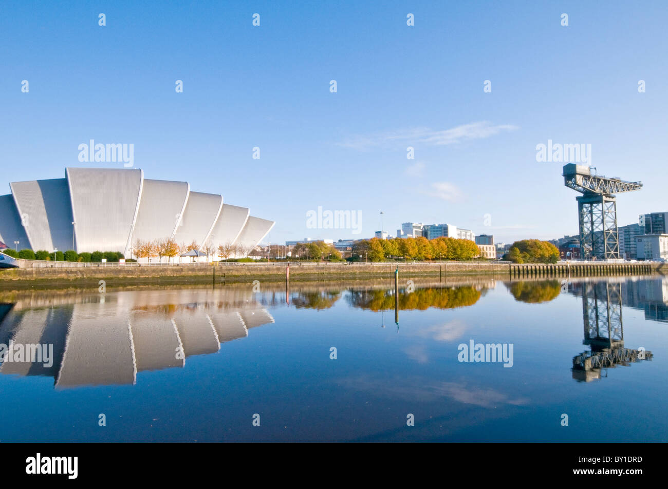 SECC, Armadillo & Finnieston Kran River Clyde in Herbst Glasgow Schottland Stockfoto