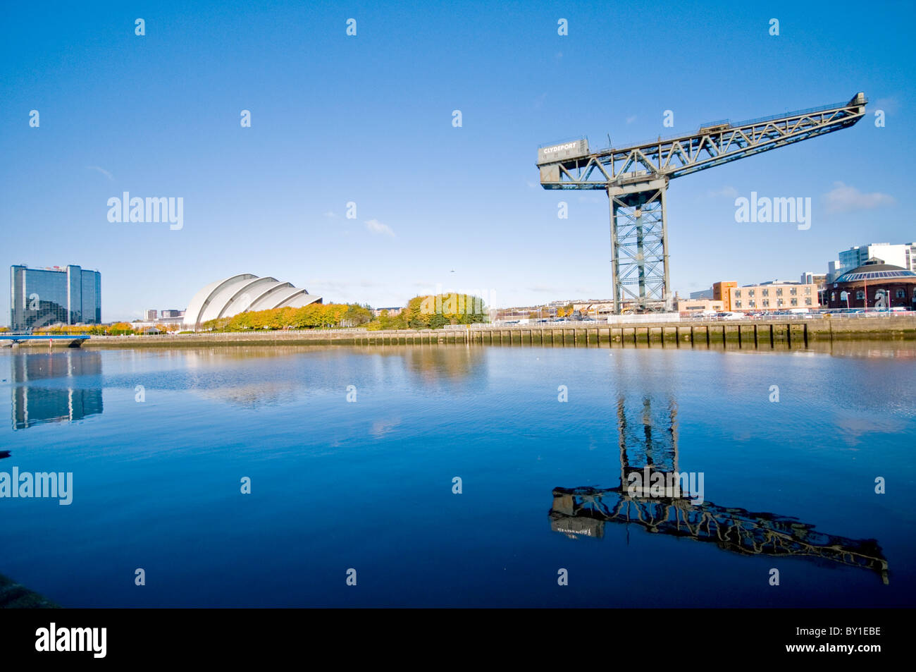 Finnieston Kran, Finniston Glasgow & River Clyde und SECC Armadillo Schottland Stockfoto