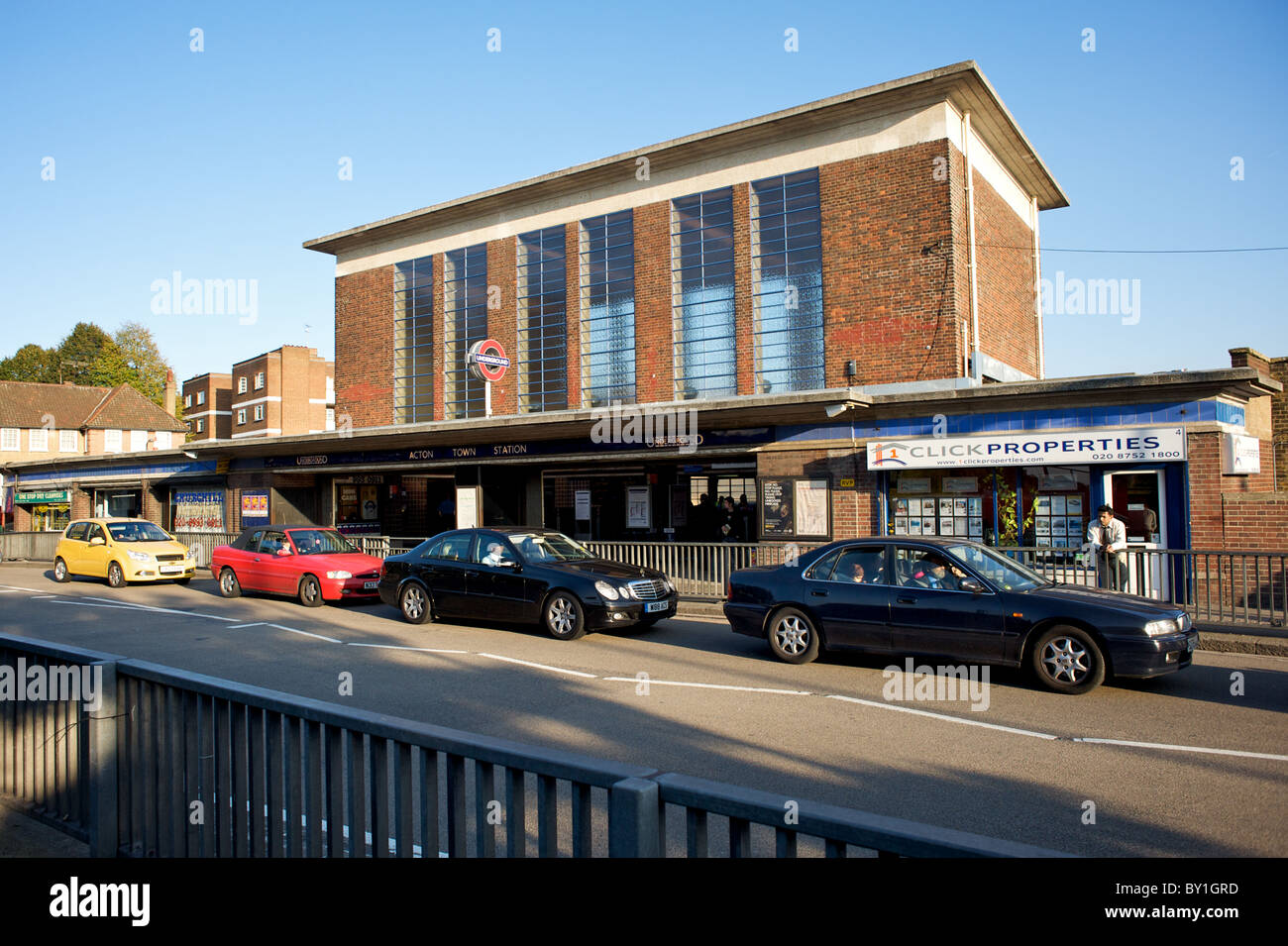 Acton Town u-Bahnstation, Acton Town, London, England, UK Stockfoto