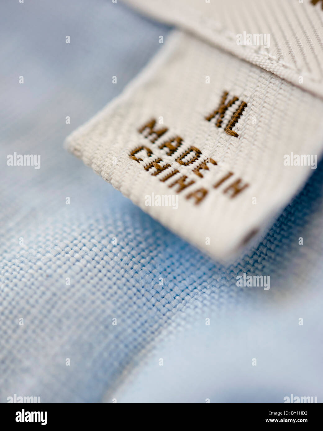 Detail der Kleidung Label zeigt Kleidungsstück wurde in China hergestellt. Stockfoto