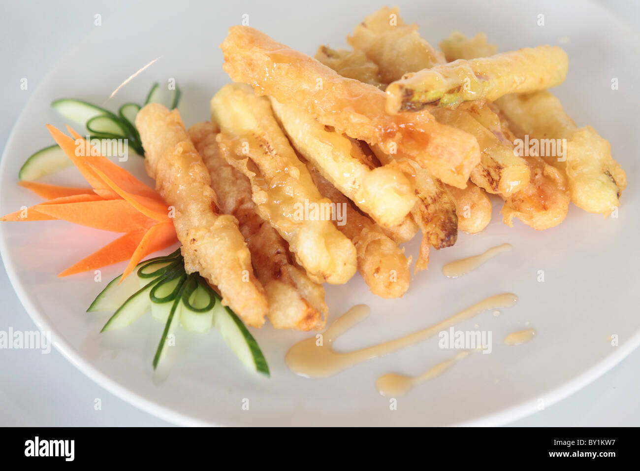 Gemüse-Tempura (tiefe gebratenen Gemüse in Teig) Stockfoto