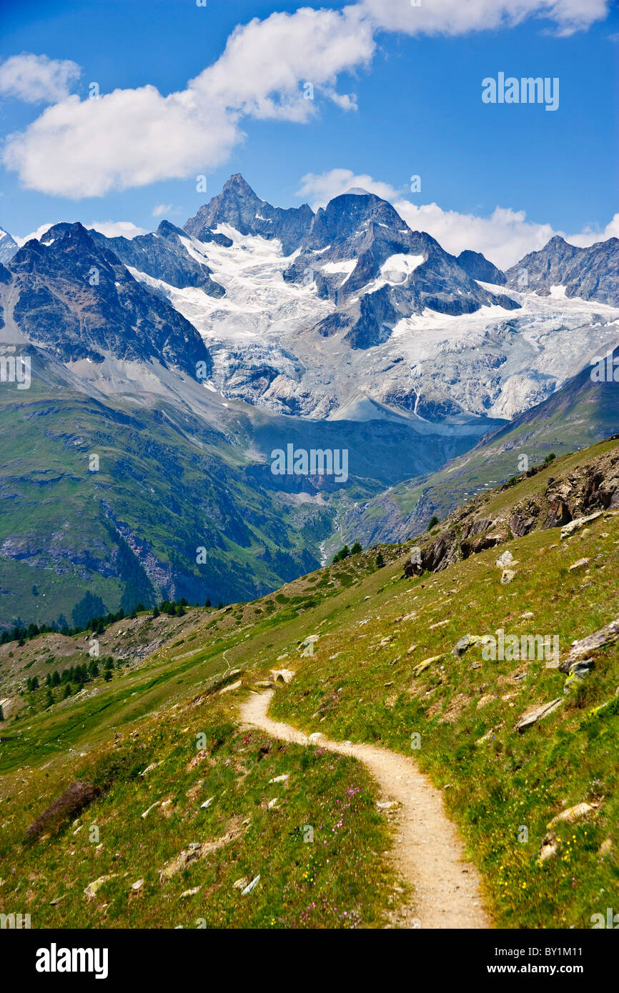 Mountainbike-Strecke rund um das Matterhorn, Schweiz Stockfoto