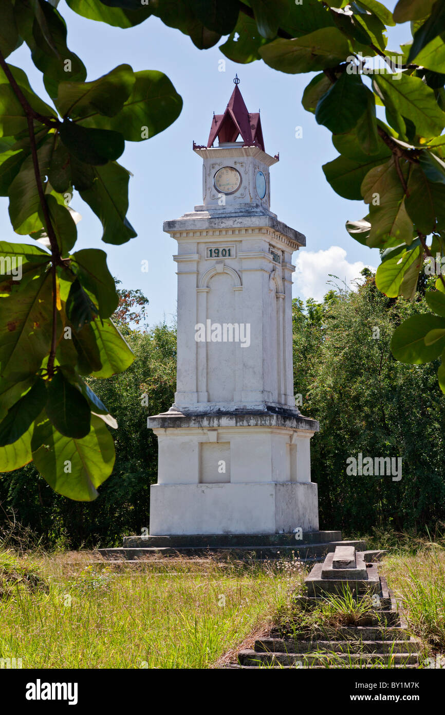 Der alte deutsche gebaut Uhrturm am Tanga.  Es wurde im Jahre 1901 errichtet als Tansania als Deutsch-Ostafrika bekannt war. Stockfoto
