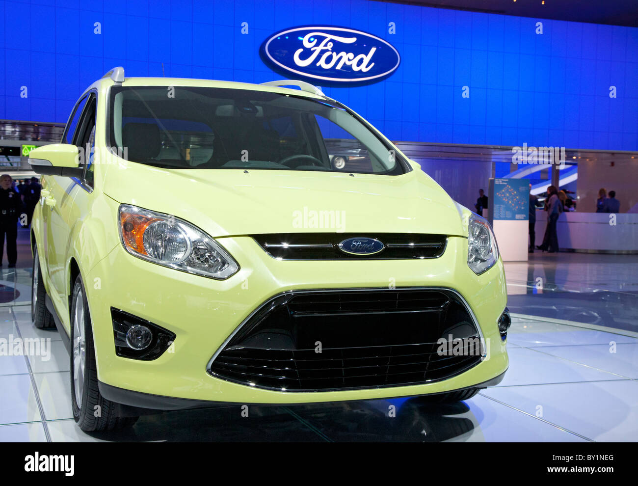 Detroit, Michigan - der Ford C-Max sieben Passagiere Minivan auf dem Display auf der North American International Auto Show. Stockfoto