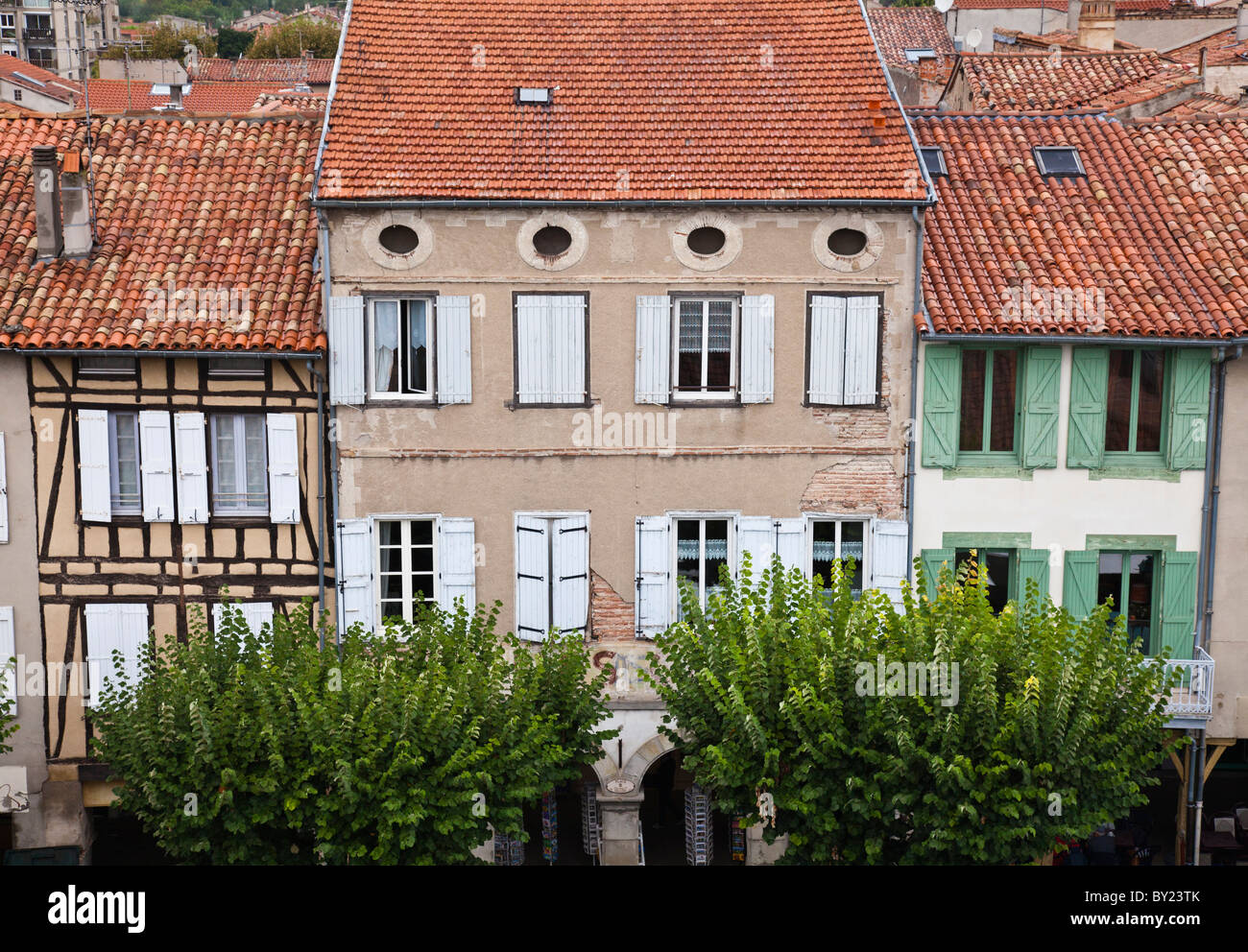 Frankreich, Haute-Garonne, schwelgen.  Revel, mit seiner achteckigen Form und ursprünglichen Straße Gittermuster ist ein perfektes Beispiel für eine Stockfoto