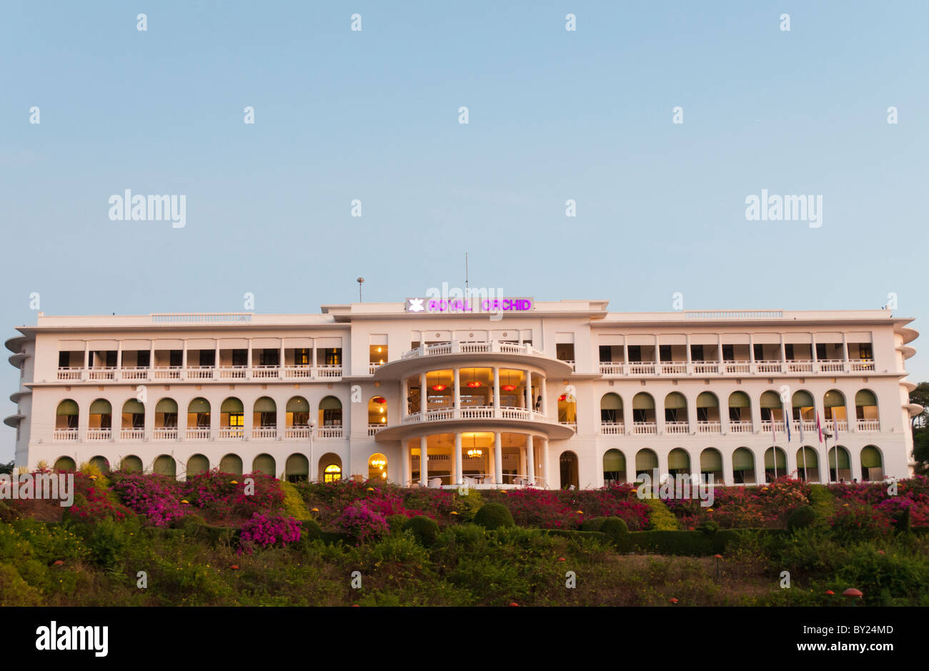 Das Royal Orchid Hotel, das Brindavan Gardens in Mysore Indien mit Blick auf Stockfoto