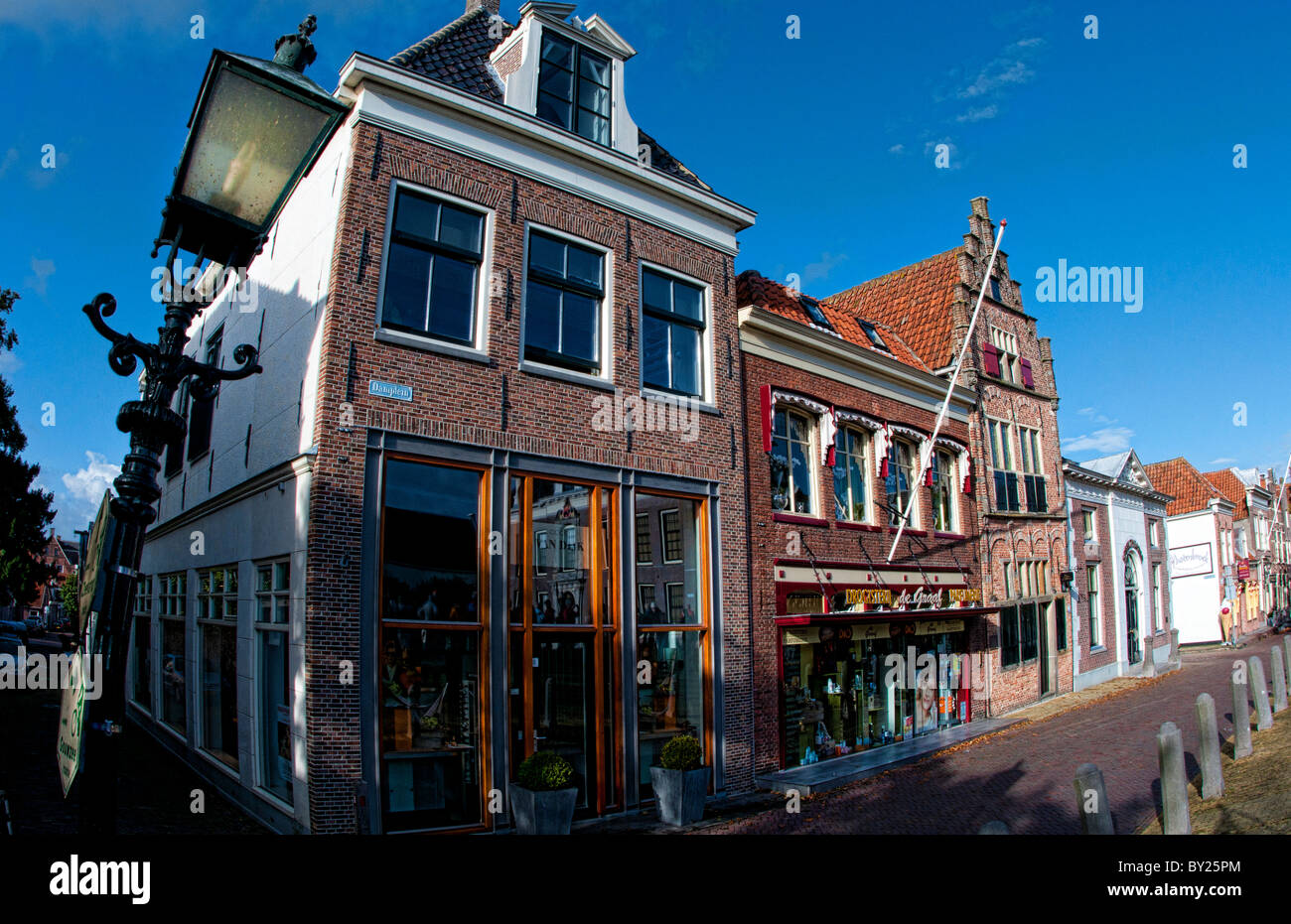 Landschaftlich in ruhigen kleinen Stadt von Edam Holland außerhalb von Amsterdam mit sehr kleinen friedlichen Gefühl und Häuser Stockfoto