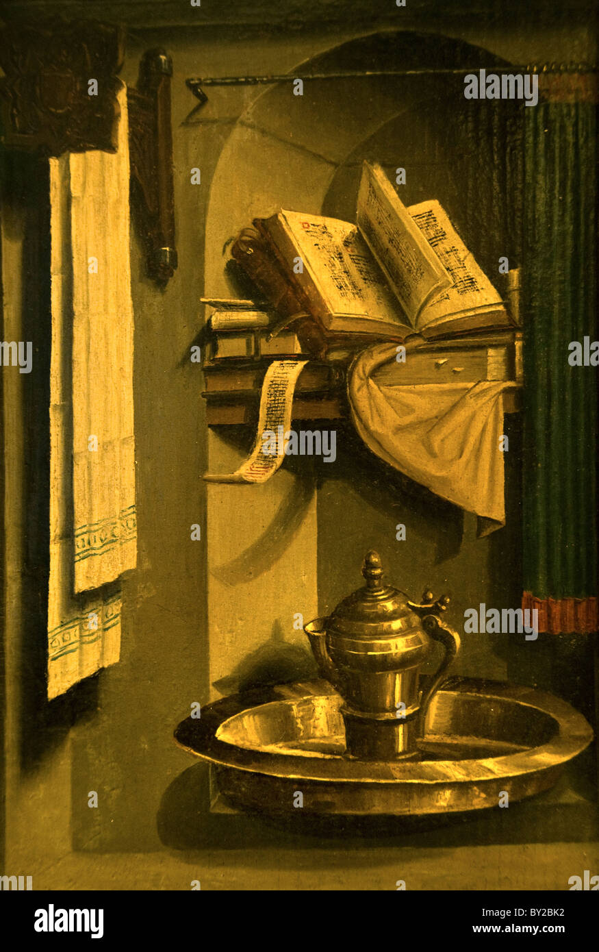 Ewer-Bücher und Waschbecken in einer Nische, Gemälde von 1470 aus den niederländischen Niederlanden, Mittelalter. Historisches Stillleben eines frühen flämischen Kunstmeisters Stockfoto