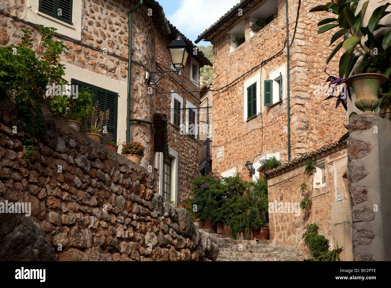 Traditionellen Wohnhäuser in Fornalutx, Mallorca, Spanien Stockfoto