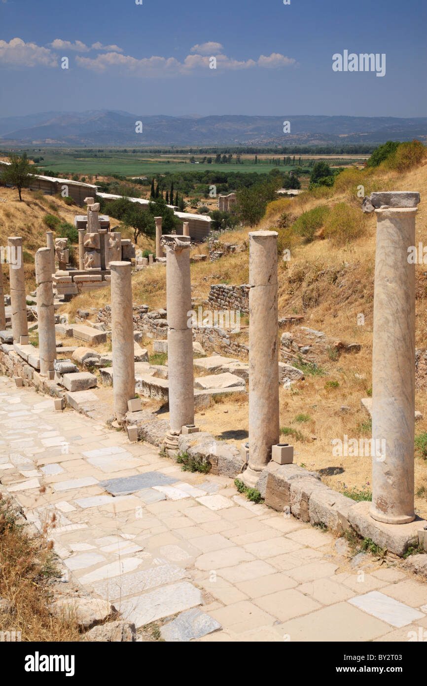 Marmor-Straße gesäumt mit Basilika Spalten Ephesus-Türkei Stockfoto