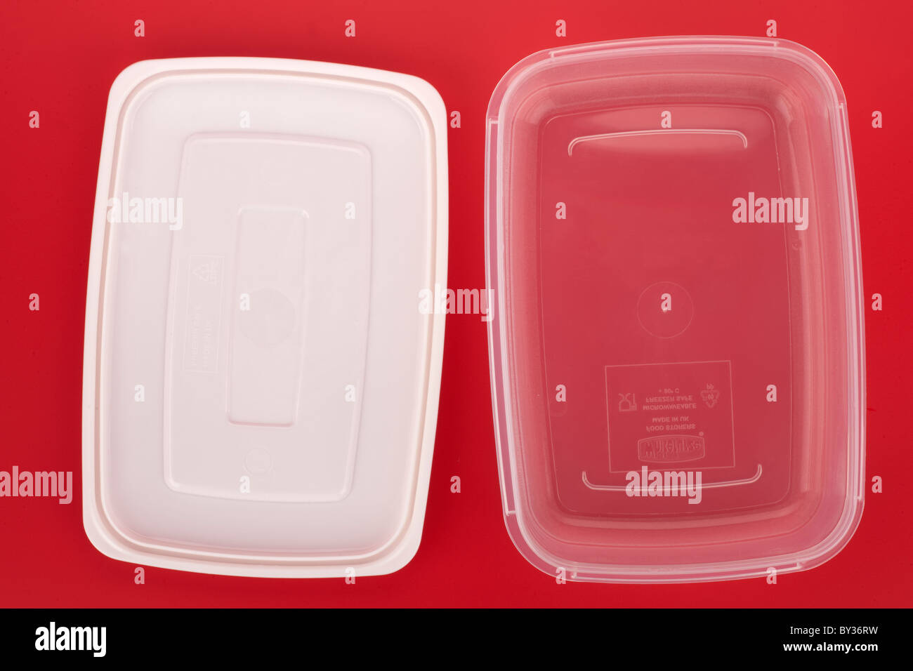Kunststoff Lunchbox mit Storer öffnen Deckel mikrowellengeeignet Gefrierschrank sichere Whitefurze Essen Lagerhalter Stockfoto
