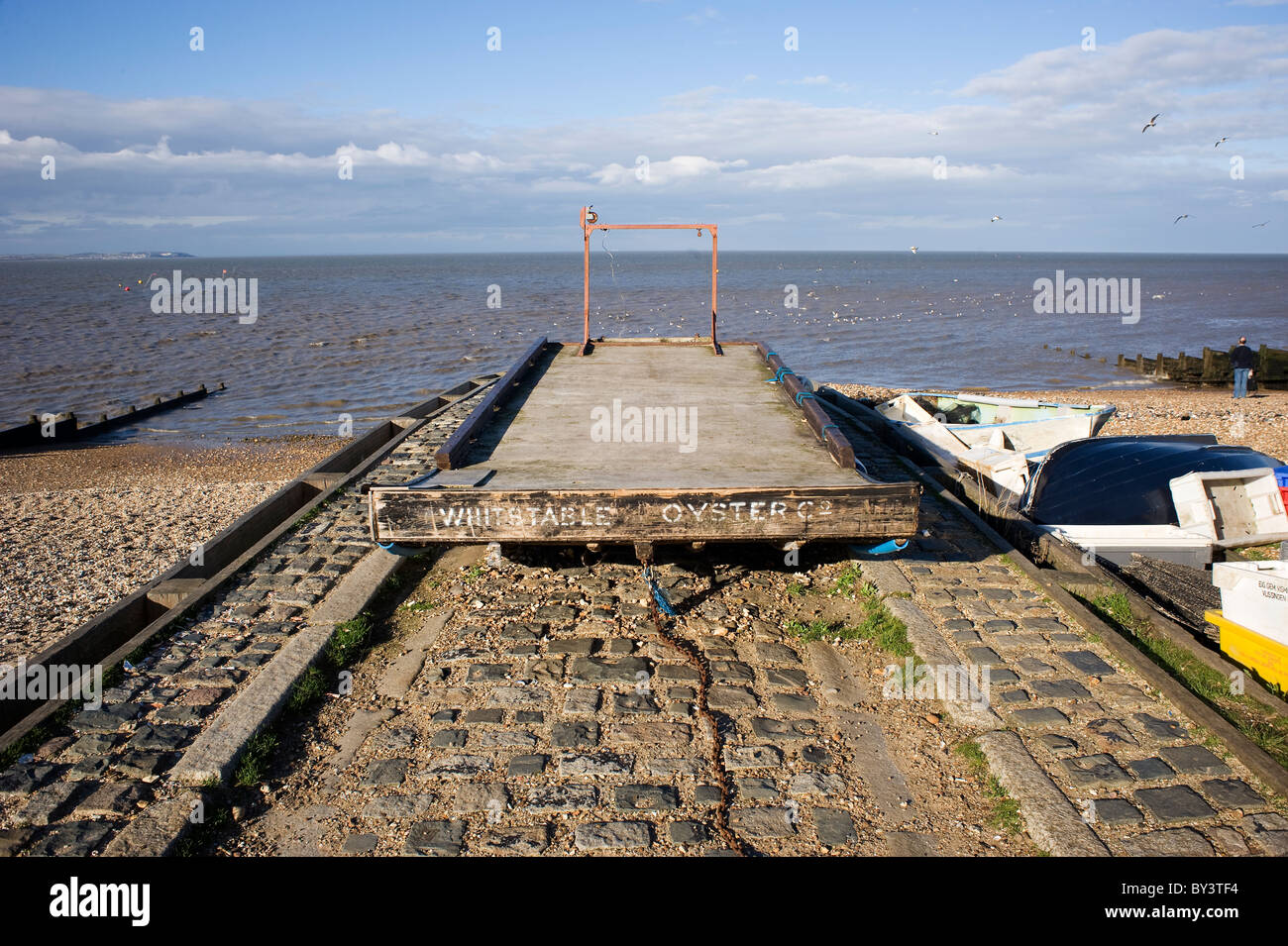 Auster Schlitten auf Slip Weg Slipanlage Stockfoto