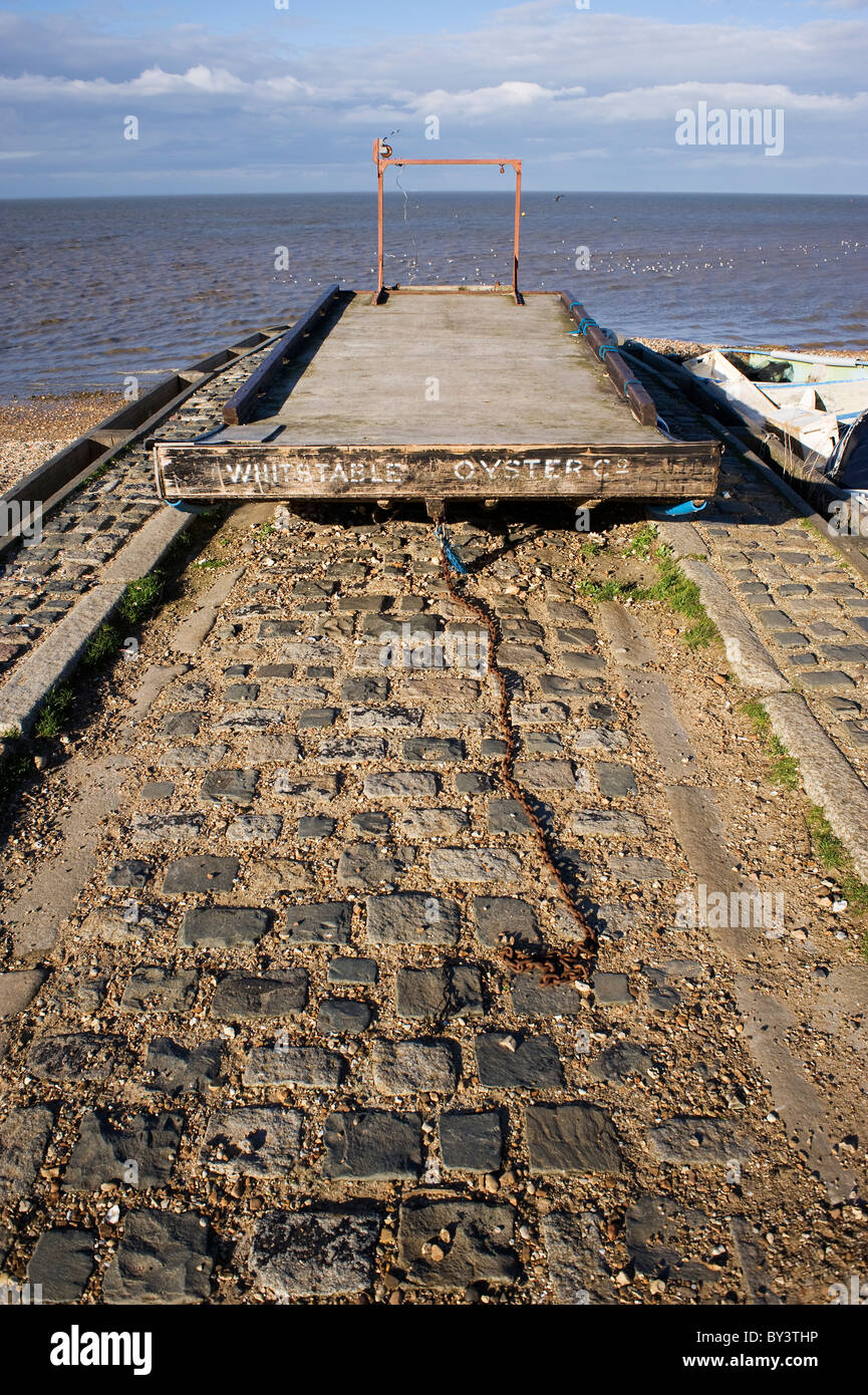 Auster Schlitten auf Slip Weg Slipanlage Stockfoto