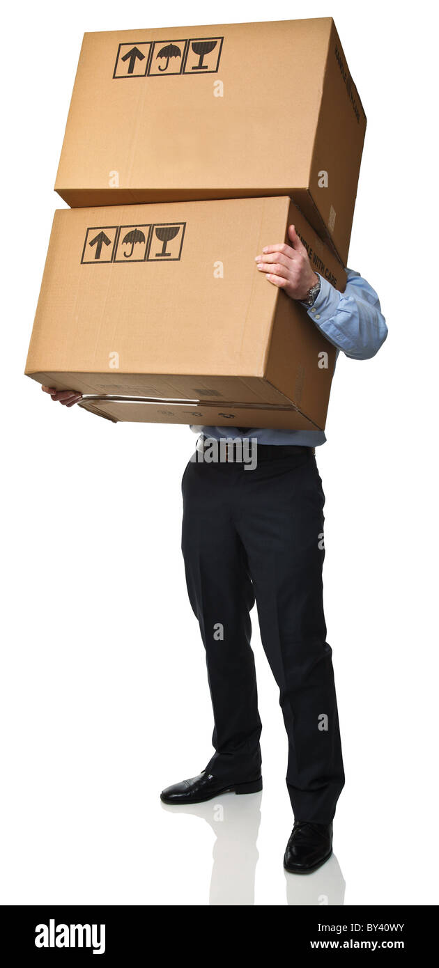 Mann tragen Kisten isoliert auf weißem Hintergrund Stockfoto