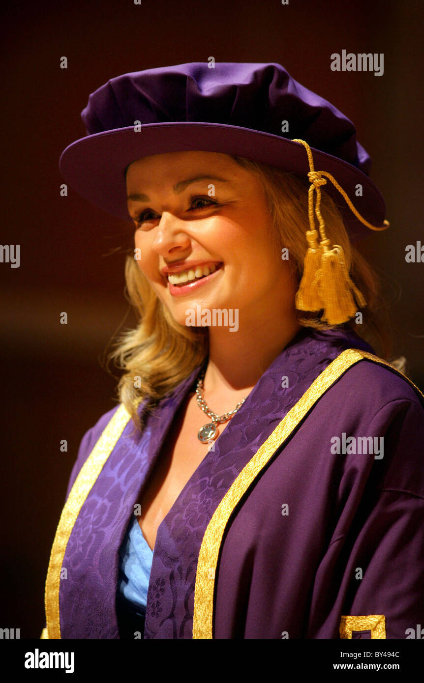 Katherine Jenkins an der Royal Welsh College of Music and Drama Teilung. Stockfoto